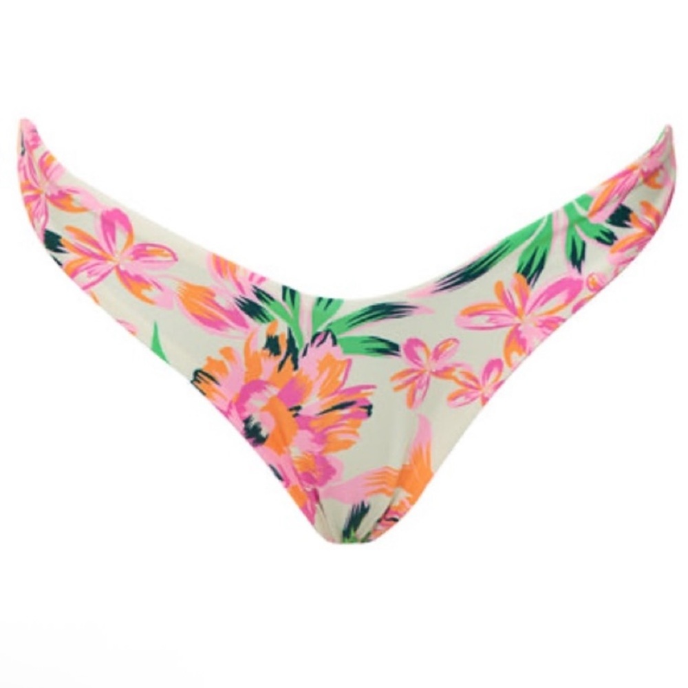 NWT Maaji Bubbly Blossom
Splendour Regular Rise Thin Side
Bikini - Picture 6 of 7